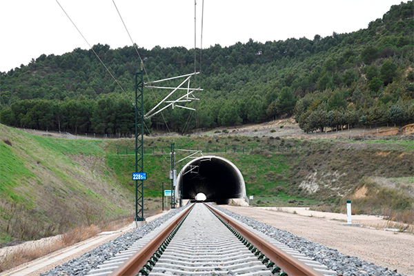 Inversi�n de 13 millones para la redacci�n de proyectos para reforzar infraestructuras de la red de Adif