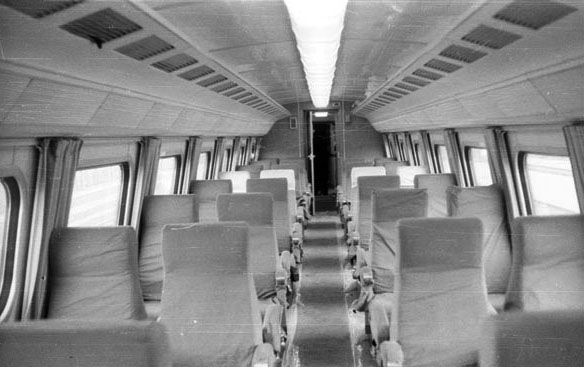Interior del �Platanito� en 1976. Foto Colecci�n Juan Bautista Cabrera P�rez-Caballero. Archivo Hist�rico Ferroviario