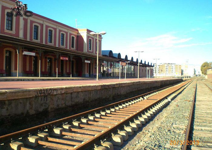 La v�a nuevamente montada previa al extendido del balasto