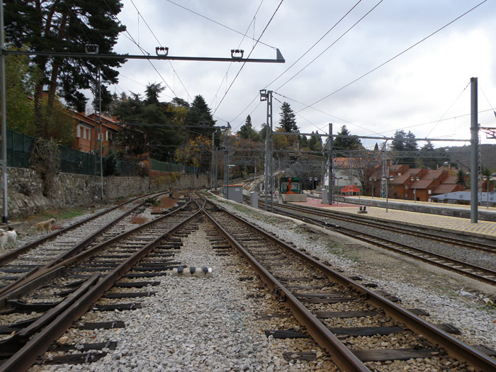 V�as de salida del taller de Cercedilla