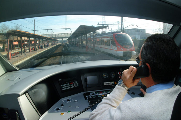 Puesto de conducci�n unidad CIVIA.