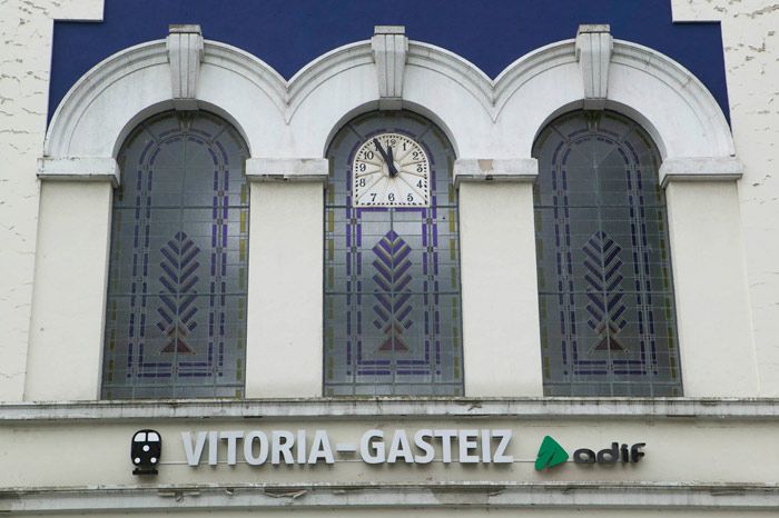 Estaci�n de Vitoria ( �lava )