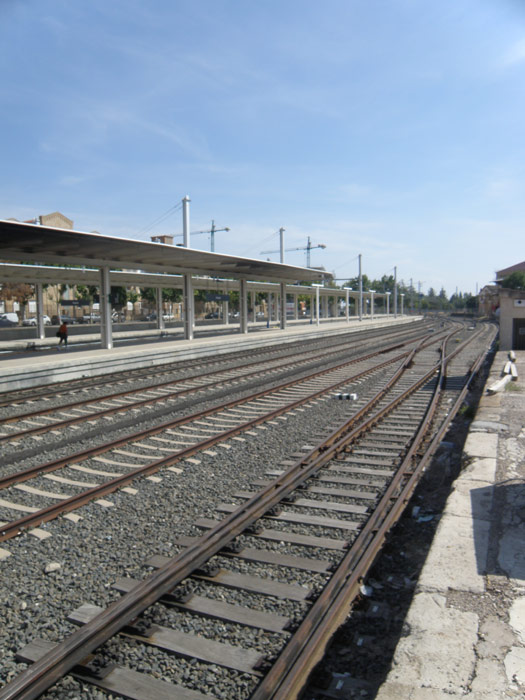 V�as de apartado de ancho ib�rico en el lateral oeste de la estaci�n