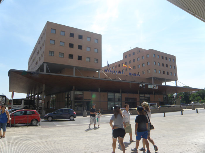 Acceso exterior de la estaci�n