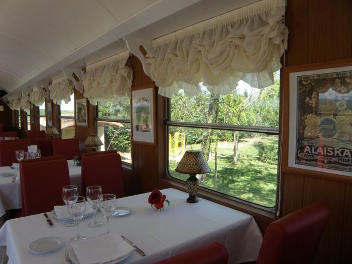 Sala con vistas al jard�n.