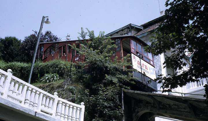 Fotograf�a del funicular de Igueldo tomadas en 1968 por el franc�s Jean-Henry Manara.
