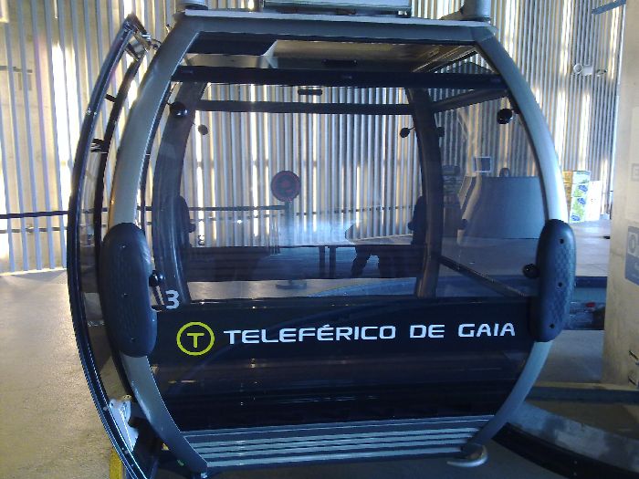 El telef�rico dispone de unas modernas y seguras cabinas cerradas