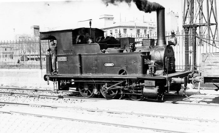 Locomotora de la serie 601-605 para los servicios de maniobras, conocidas popularmente por los ferroviarios como �Los Cucos�.