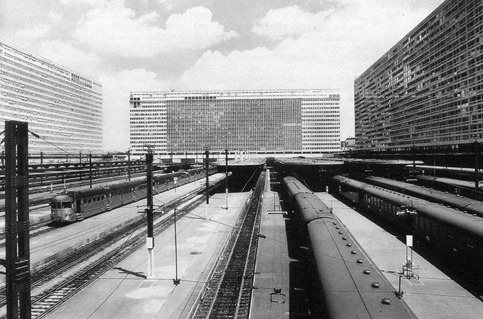 La nueva estaci�n SNCF Jacques Denimal, desde el lado de las v�as.