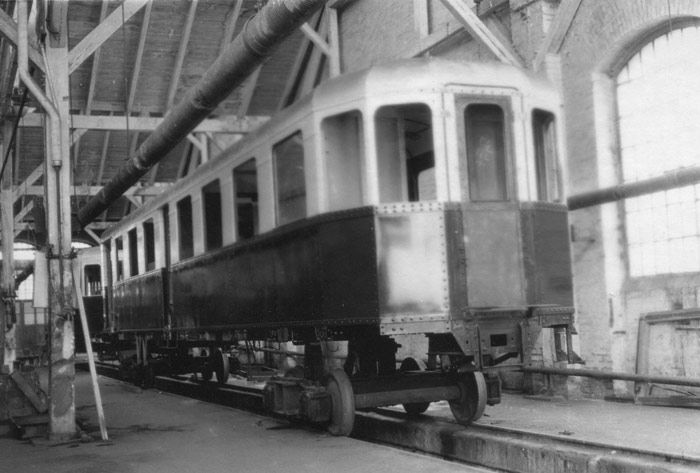 Construcci�n de los automotores Ganz de los Ferrocarriles Vascongados en la factor�a de Budapest. Archivo EuskoTren/Museo Vasco del Ferrocarril