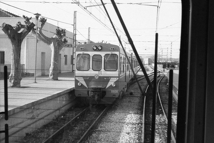 La uni�n entre M�laga y Ventas de Zafarraya exig�a la utilizaci�n de locomotoras de cremallera de construcci�n suiza. Fotograf�a de Frank Jones. Archivo EuskoTren/Museo Vasco del Ferrocarril.
