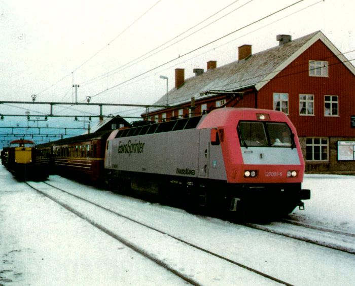 Locomotora EuroSprinter en la l�nea de Bergen a Oslo, en pruebas en 1994.