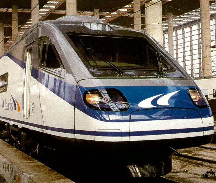 El tren Alaris que comenz� sus servicios en febrero de 1999 entre Madrid y Valencia, con un tiempo de viaje de 3 horas 30 m.