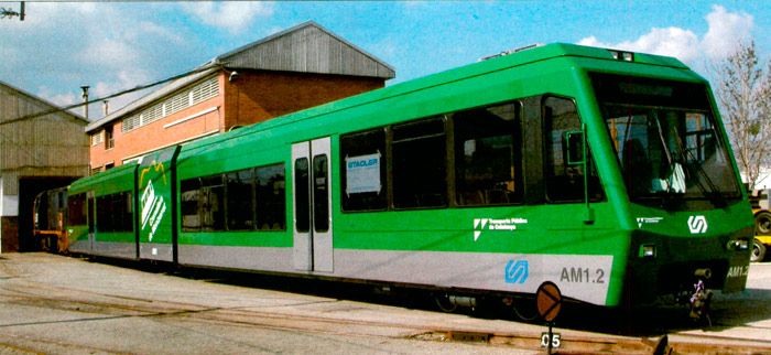 Unidad del cremallera de Montserrat que entr� en servicio renovado en 2003. 