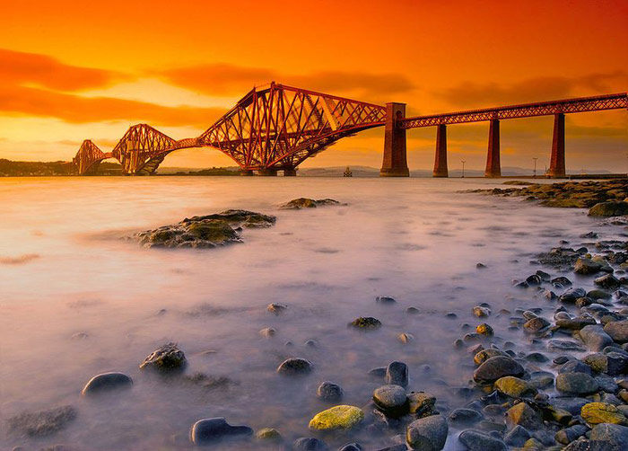 John Fowler, �Forth Railway Bridge�