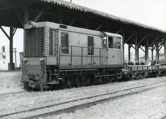 Tren de mercanc�as en la estaci�n de Gallur. Fotograf�a a de Jordi Casaponsa. Fondo �ngel L�pez Sanz. Foto Archivo EuskoTren/Museo Vasco del Ferrocarril